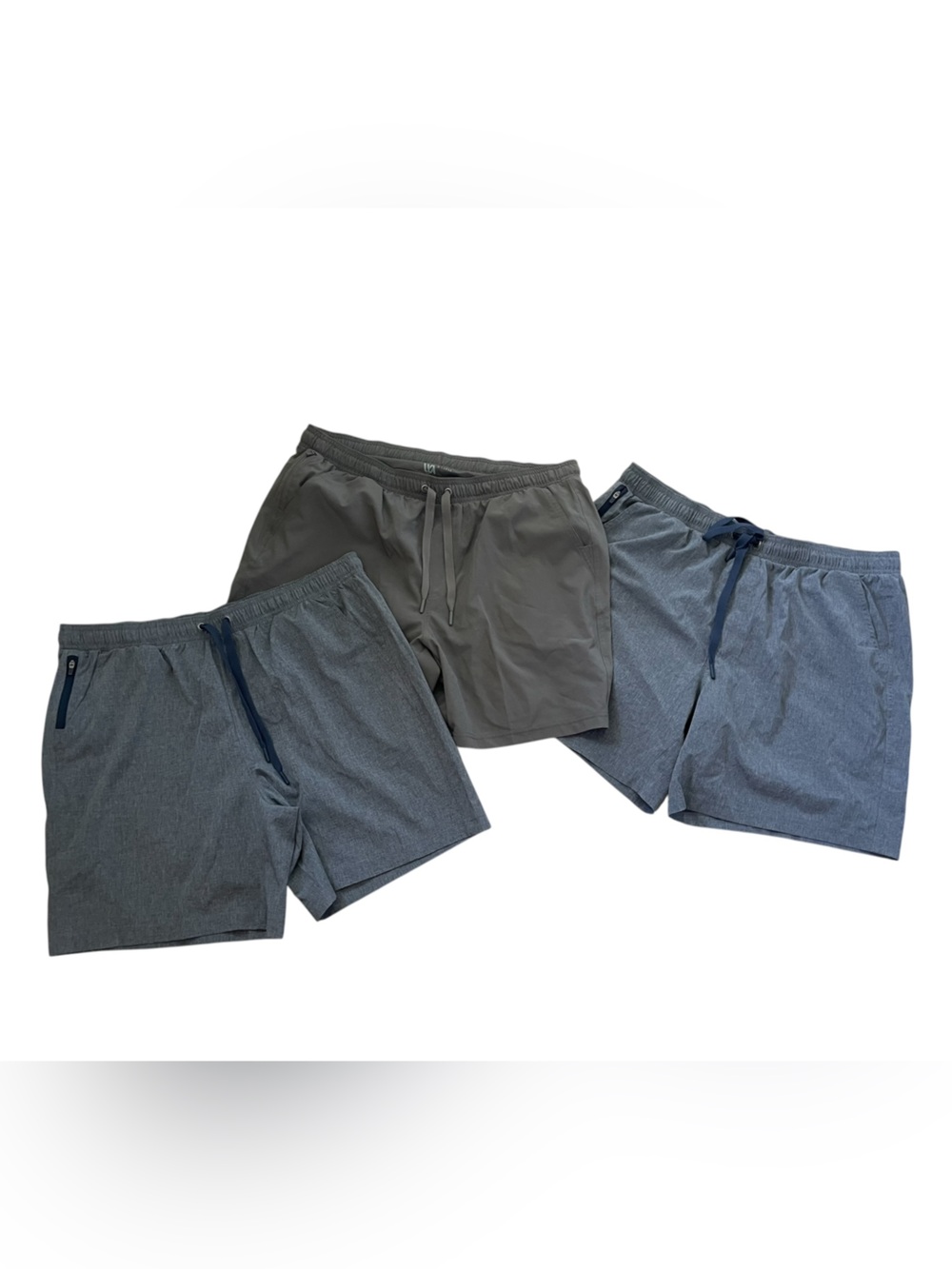 C35- Men’s XL VRST 7” all in short Elastic-Waist Pull-On Shorts in Gray and Blue